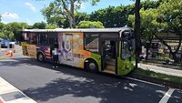 北市士林公車自撞路樹6傷  駕駛疑精神恍惚釀禍