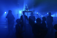 派對與實境秀 波蘭導演打造6小時魔幻「共和國」