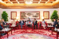 瓜地馬拉總統訪台 將簽半導體產業等意向書
