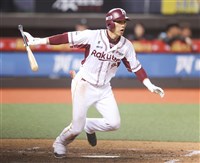 陳晨威挑戰連續安打紀錄 曾豪駒用開玩笑助放鬆