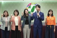 綠：館長陳之漢返台就提投入反罷免  是否有人授意