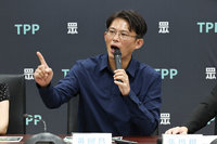 是否出席總統府國安簡報  黃國昌下午記者會說明