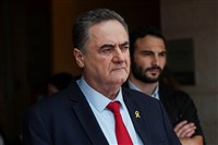 以色列防長：準備好恢復對伊朗戰爭　待美國開綠燈