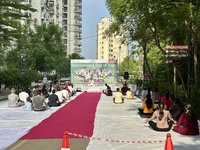 莫迪參加國際瑜伽日 稱能為世界帶來和平