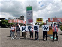 丈夫遭指賺紅錢  郭昱晴：大罷免快到了又來抹黑