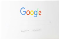 醫師要Google移除連結劉真字串 法院判駁回