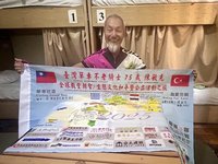 生態文化和平旅遊使者  台灣75歲單車不老騎士入埃及