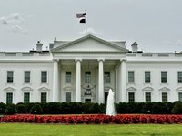 白宮：沒跡象顯示伊朗在美軍突襲前移走任何濃縮鈾