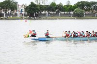 宜蘭特教學校親師生組龍舟隊 划出自信與榮耀