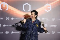 黃子軒「牛騷」連摘金曲客語雙獎 登台熱唱客家山歌