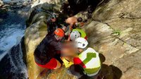 宜蘭金岳瀑布11青少年戲水 1人溺斃