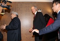 蘋果高層異動 營運長威廉斯將卸任交棒可汗