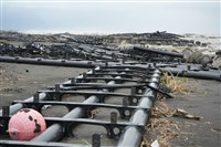 經部：與屏東縣府立場一致 督促光電浮台業者善盡清理責任