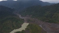 清水溪草嶺段現堰塞湖 雲林草嶺國小10日停班課