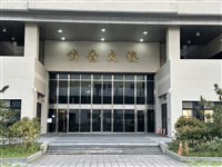晚安小雞涉闖民宅直播　士檢依侵入住宅罪起訴