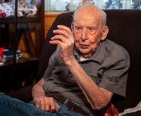 從諾曼第登陸老兵變網紅　「傑克老爹」102歲辭世