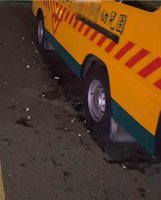 竹南教保員掌摑4歲童  幼兒園娃娃車遭蛋洗