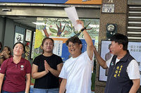 藍催出基本盤加普發現金　罷免黃建賓鄭正鈐失敗