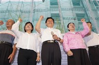 大罷免失敗　外媒：未能化解國會朝野對立僵局