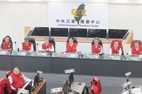 賴總統視察中央災害應變中心　連線4縣市長關心災情