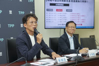 風災後光電板堆置農地　民眾黨批環境部淪善後部