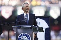 MLB水手51號球衣退休　鈴木一朗驚嘆奢望成真[影]