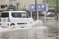 熊本7市町大雨特別警報   玉名市進入最高防災警戒
