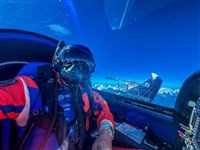 瑞士飛行員刷新紀錄　駕太陽能飛機翱翔9521公尺高空