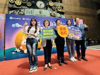 李多慧化身公益大使　助攻身障團體叫賣中秋禮盒
