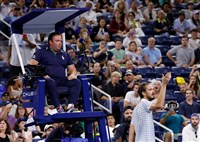 美網深夜賽媒體亂入掀波　班奇鏖戰5盤擊退梅迪維夫