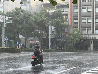高雄大雷雨　旗津3227戶停電搶修中