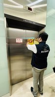 台中大遠百1電梯故障　中市府勒令停止使用將安檢
