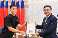 陳傑憲：李洋當運動部長很適合  可為運動員發聲