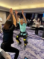 緯創醫學發表下肢外骨骼裝置　跨足大健康產業
