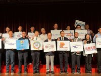 雙北公車攜手電支業者  推動QR code掃碼乘車