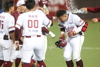 林泓育再見安桃猿逆轉龍　全隊一起穿長襪很感動