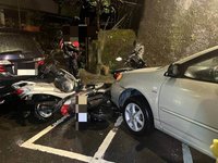 北市76歲婦駕車撞損7車　疑天雨視線差釀禍