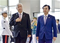 遏制北韓威脅　日韓防長承諾與美國密切合作