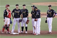 林智勝引退開轟寫歷史　蔣少宏激動落淚起雞皮疙瘩
