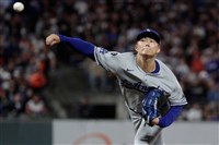 山本由伸7局好投無用　巨人10局下滿貫砲氣走道奇