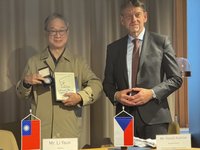 台捷文學攜手共創未來  李遠盼推動更多文化對話