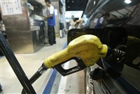 中油：15日起汽柴油皆降1角　95無鉛每公升28.8元
