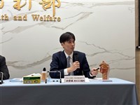女失眠頻換藥無效　原來是不打呼的「共眠煞」