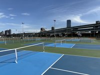 新北啟用全台首座河濱匹克球場　推廣全齡運動