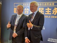 澳洲學者：戰爭樣態改變　須多方回應實體戰、網路戰