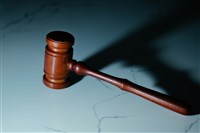 男子被控犯下18年前獅子林大樓強盜案　法院判無罪