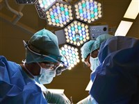 醫美禁「直美」新制將預告　醫界盼專業贏韓國