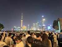 中國長假數億人集中出遊  休假制度藏困境