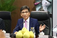 壽險公會研議1年期在宅醫療險　彭金隆提保單3原則