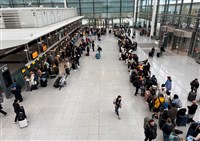 無人機干擾慕尼黑機場影響逾6500人　航班陸續恢復